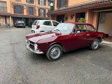 Alfa Romeo Gt junior 1300 1972 leggere BENE