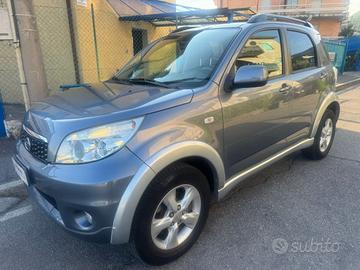 DAIHATSU Terios 1.5 4WD Hiro Green Powered