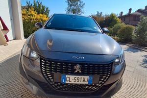 Peugeot 208 PureTech 100 GT 2023