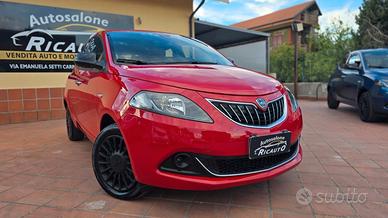 Lancia Ypsilon 1.0 FireFly 5 porte S&S Hybrid Ecoc
