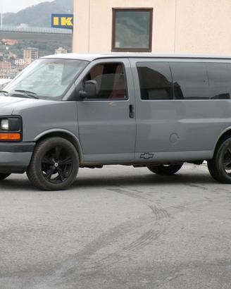 Chevrolet Chevy Van express van 8 posti GPL