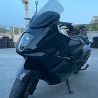 Gilera gp 800 CENTENARIO