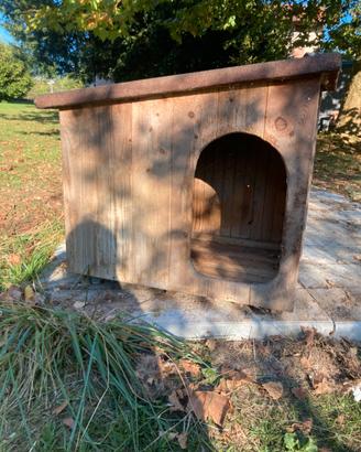 Cuccia in legno