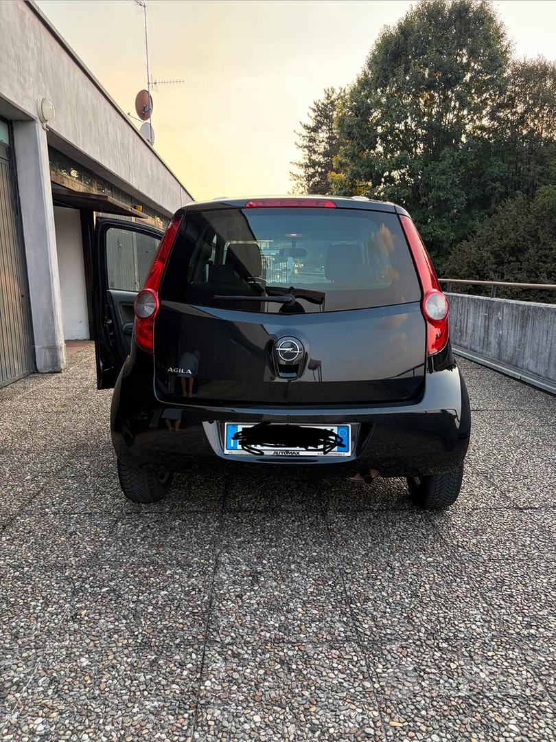 Opel Agila 2011 photo 2
