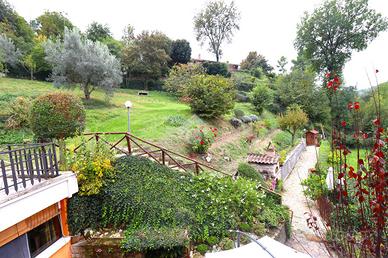 PORZIONE DI BIFAMILIARE A TERNI