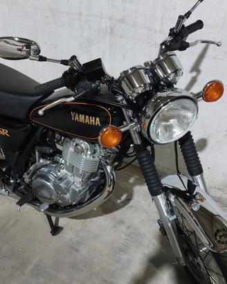 Yamaha SR 400 - 2014