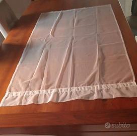 tendina fatta dal tappezziere 