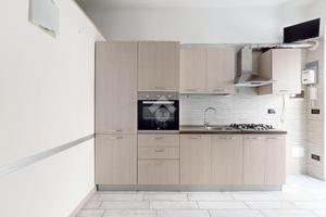 MONOLOCALE A MARTINA FRANCA