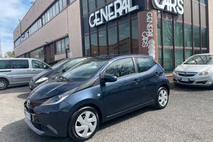 Toyota Aygo 1.0 VVT-i 69 CV 5 porte x-cool
