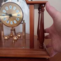 Orologio in legno e vetro anni '60