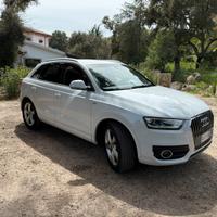 Audi Q3 2.0 TDI 140CV