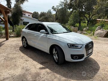 Audi Q3 2.0 TDI 140CV