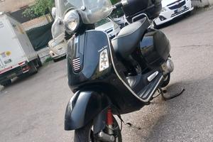 Vespa GTS300