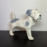 Statuetta in porcellana di un Wire Fox Terrier.