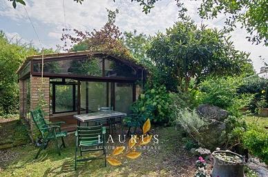 Villa di 395 m² con 5 locali e box auto a Volpago 