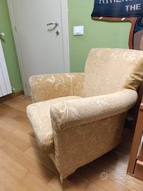 Poltrona completamente sfoderabile 