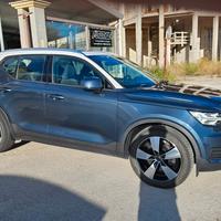 Volvo XC40 D3 AWD Geartronic Momentum