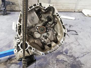 CAMBIO MANUALE COMPLETO NISSAN Micra Serie 3201001