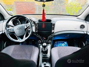CHEVROLET Cruze - 2012