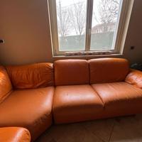 Divano angolare arancio