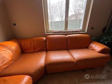 Divano angolare arancio