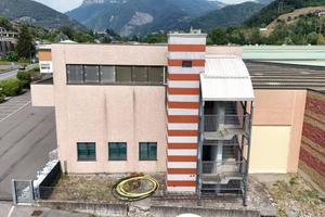 Immobile di 361 m² con 1 locale a Luzzana