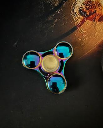 Fidget spinner con custodia
