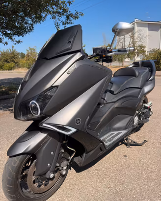TMAX BLACK MAX ABS 2013