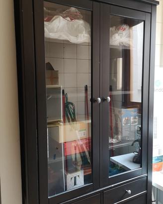 Vetrina Hemnes IKEA