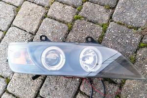 BMW Z3. fanale angel eyes dx. 