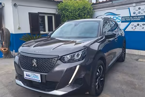 Peugeot 2008 BlueHDi 130 S&S EAT8 Allure Pack