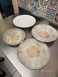 ATTREZZATURA BAR (piatti-bicchieri-posate-elettr.)