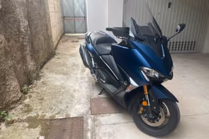 TMax 530 DX 2019