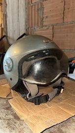 Casco con visiera