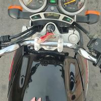 Yamaha ybr 250 naked colore Nero e grigio