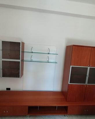PARETE ATTREZZATA 