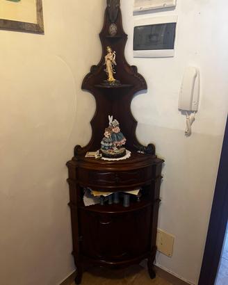 Mobile angoliera - Cantonale in legno