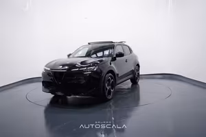 Alfa Romeo Junior 1.2 145cv Hybrid eDCT6 Spec...