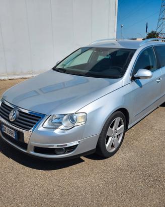 Volkswagen Passat 2.0 TDI DPF Var. Highline