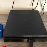 Play station 4 slim + 4 Joystick+giochi+volante