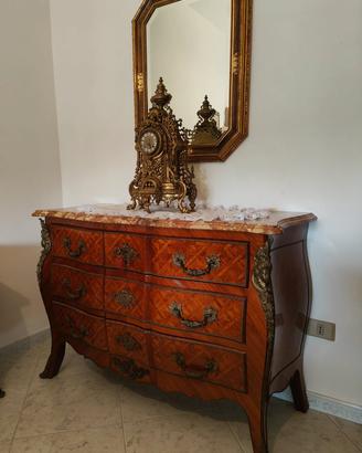 Madia classica con comodini stile Luigi XV 