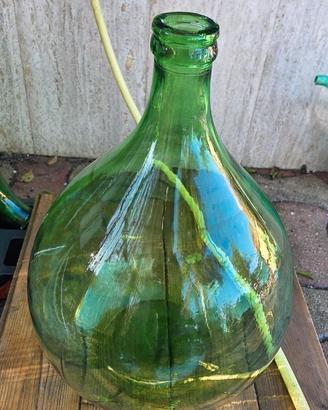 Damigiane di vetro