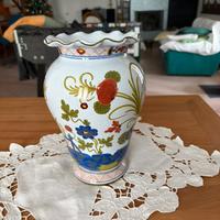 Elegante vaso in autentica ceramica di Faenza