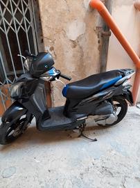 Scooter 125 Sym Simphony 