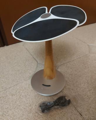Caricabatteria solare Ginkgo Solar Tree