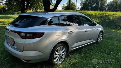 Renault Mégane Sporter 1.5 dCi 110 CV-neopatentati