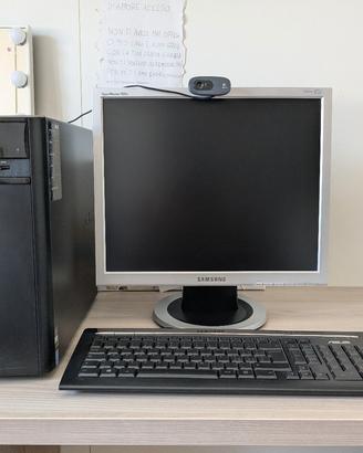 Postazione PC Completa ASUS
