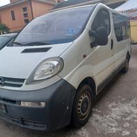 Opel vivaro 2003