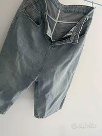 Pantaloncini di jeans da donna