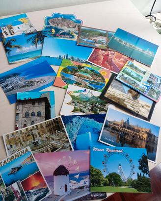 Cartoline Italia e mondo. 